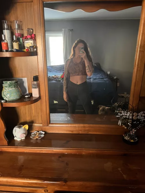 Squeeze me just like these pants(;