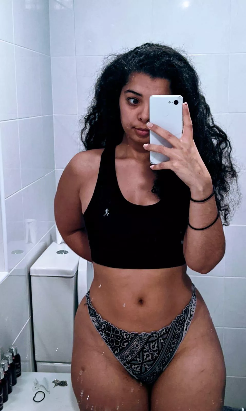 Who wants to kiss my tummy?