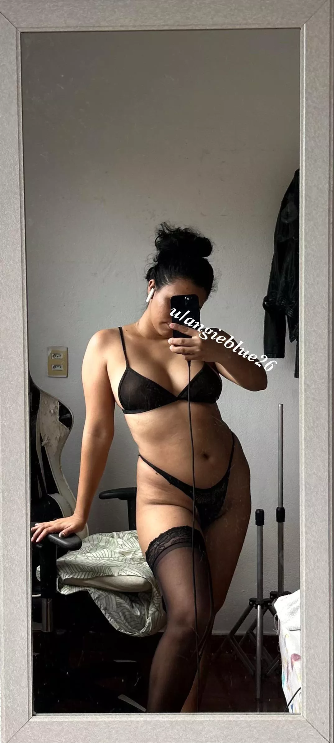 Would you jerk off to me?