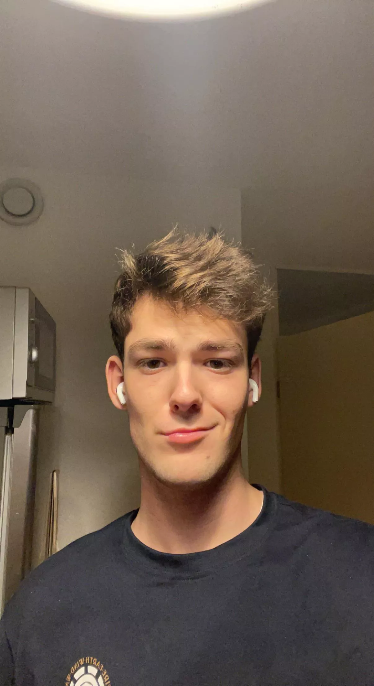 18 Dutch college student for chats anyone face is a must longterm+ @victorheerkens 18 Dutch college student for chats anyone face is a must longterm+ @victorheerkens