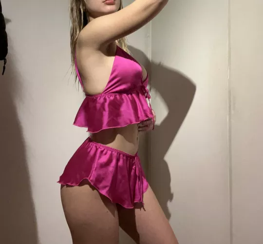 (19yo) I would like someone to join me…👉🏻👈🏻