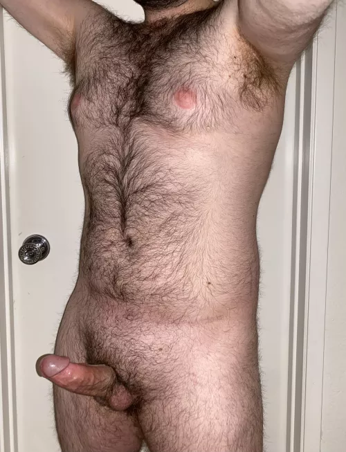 (31) Who wants to open the door and surprise me?