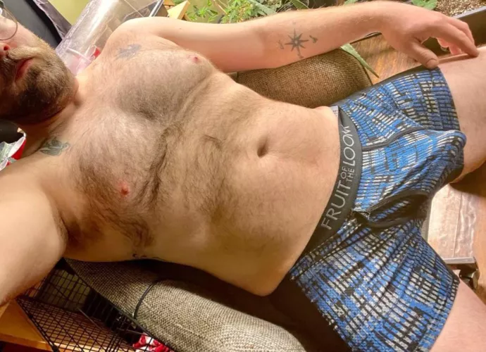 (33) Its nice and warm in the garden, spring hasn’t sprung up yet but I sure have 😉😏