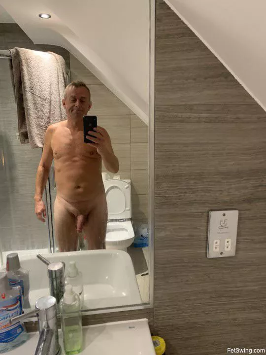 50MPetersfield 4 F who wants a load or meet ?