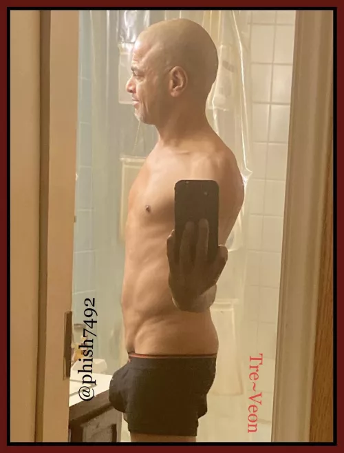 Daily motivation is progress and knowing where I was compared to where I am now (nsfw) (oc)