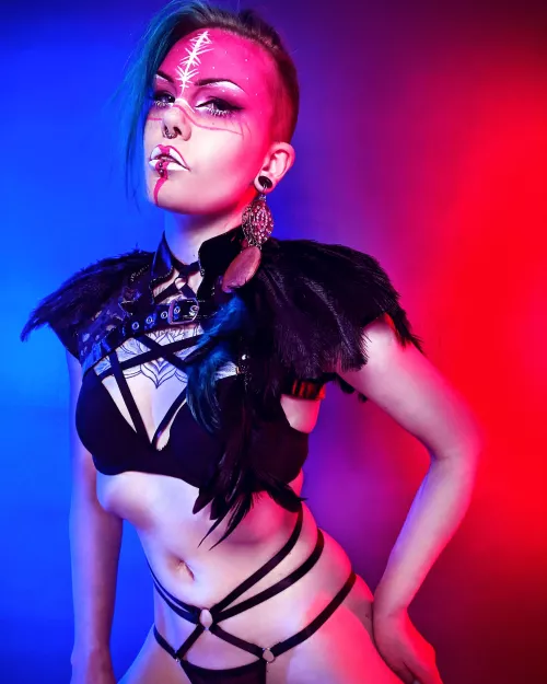 Did a pink viking war paint, turned out better than expected so shot some pics with my phone :D