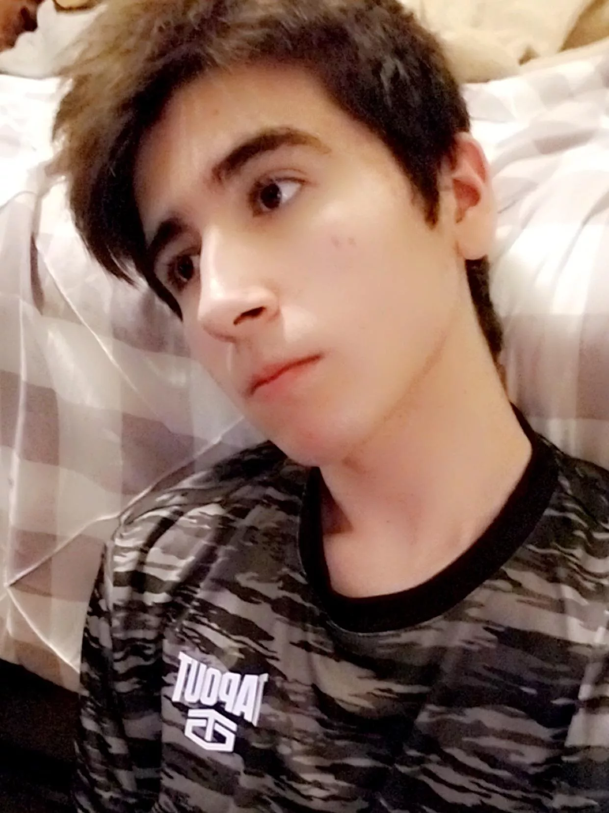 Feeling insecure today. Feeling insecure today.