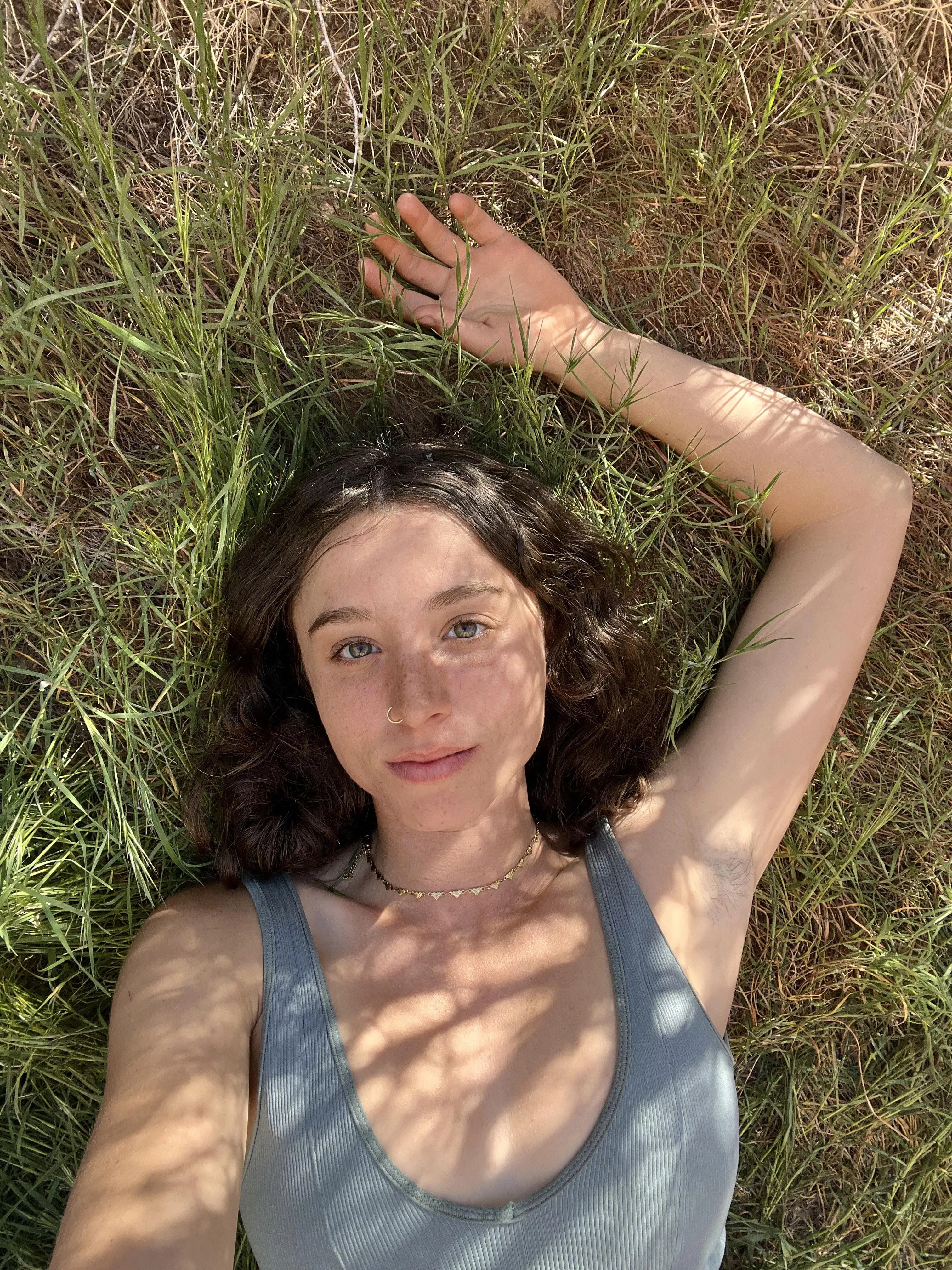 Hi there, happy Friday 🤍