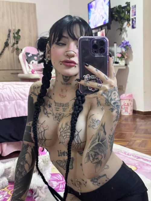 i can be your emo girlfriend ♡︎