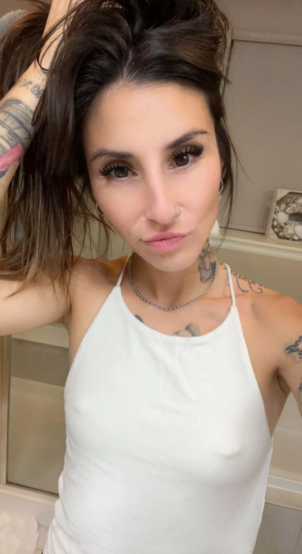 I don’t think I even own a bra anymore 😬