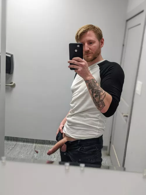 I love 3/4 sleeves they fit very nice