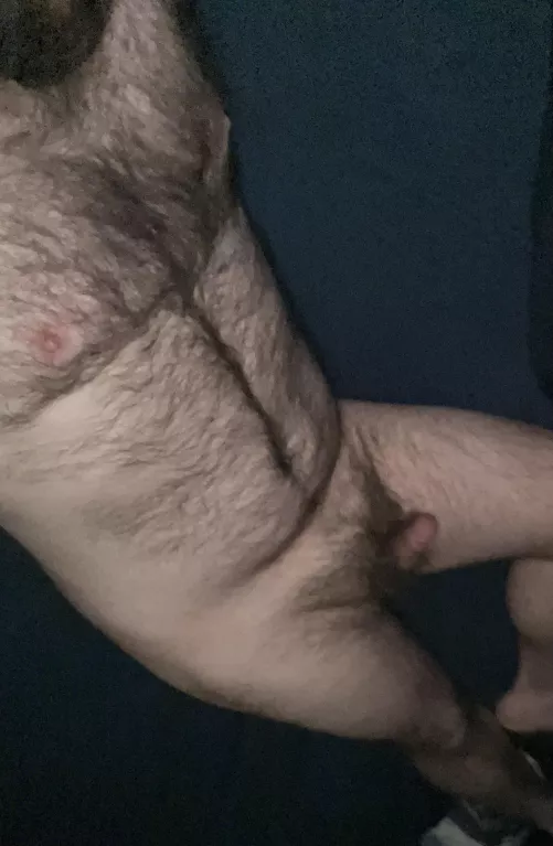 love me some piss, public play, and being absolutely dominated. dm me with a kink you are afraid to admit you are really into 🫢😈