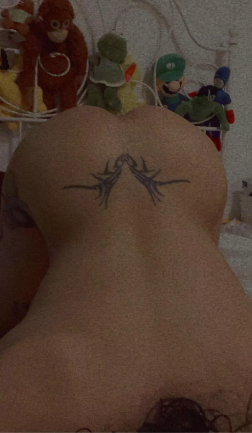 POV: im giving u head :3