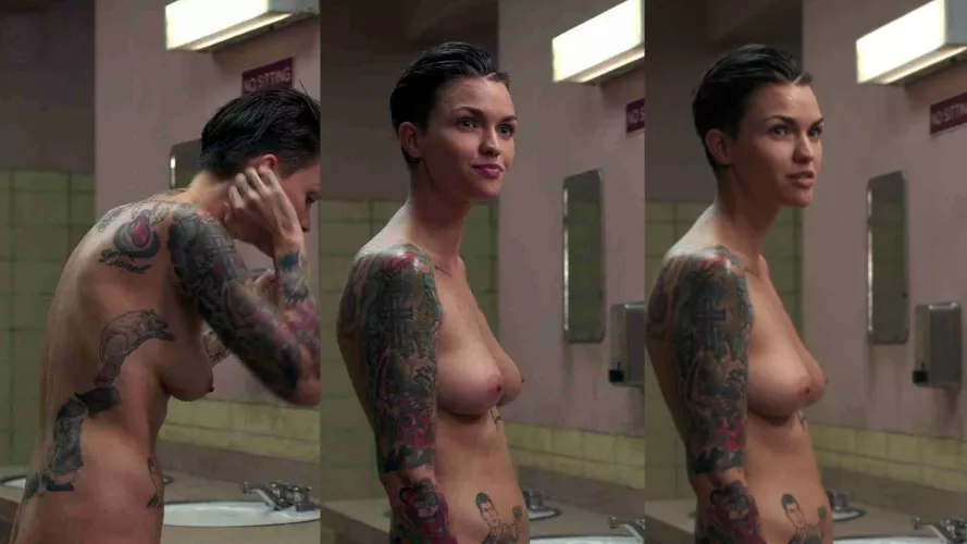 Ruby Rose Topless 🔥🔥🔥