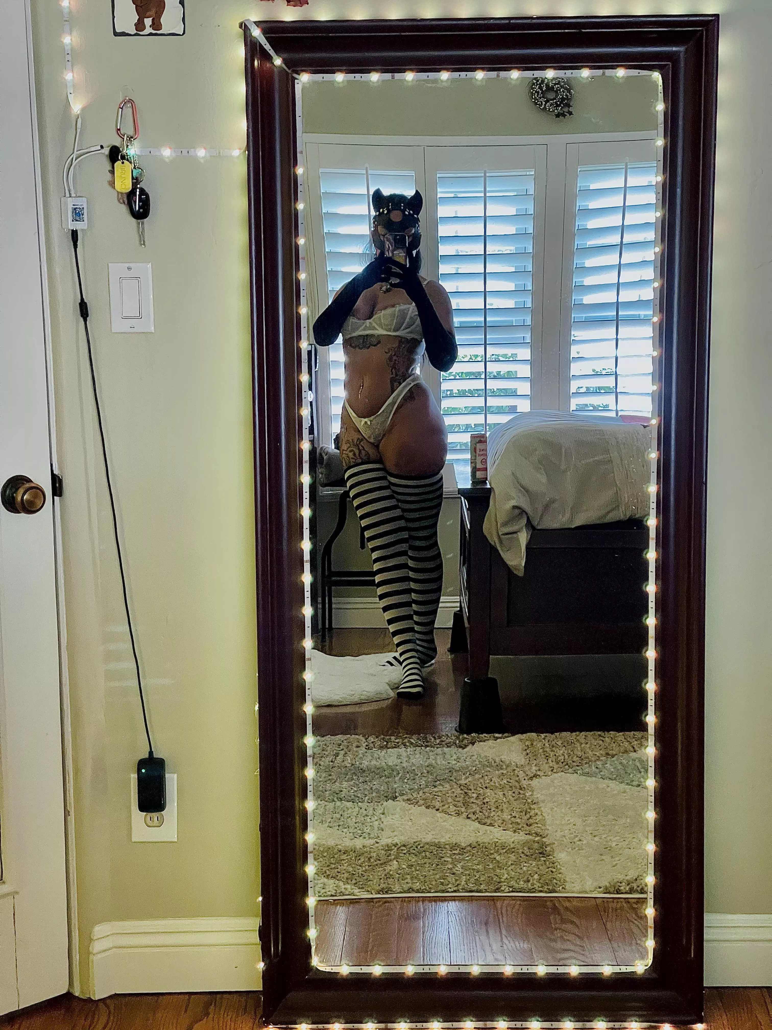 That’s Mrs. mommy long legs to you