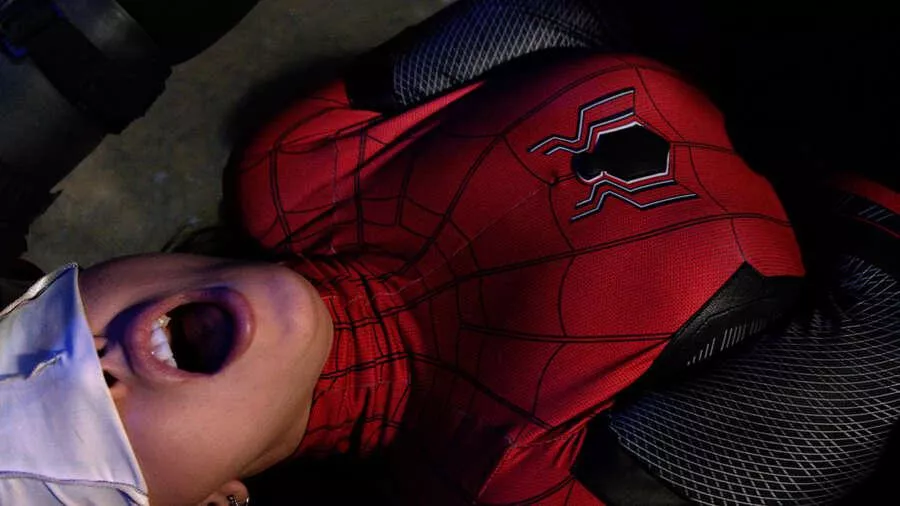 Unmasking Spider-Girl