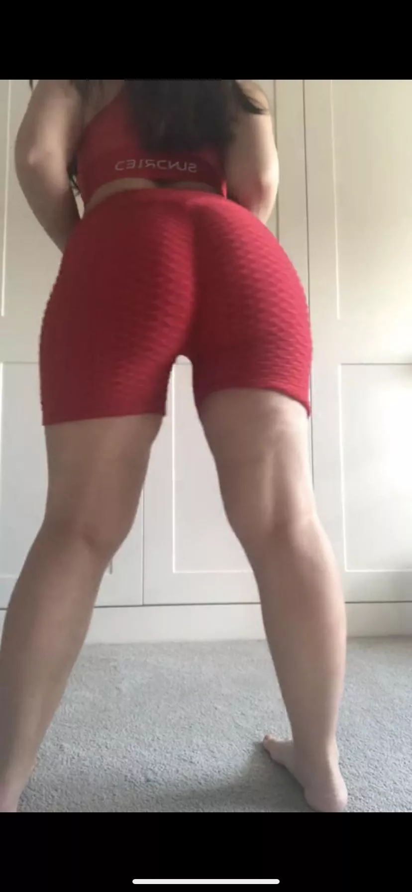 Who likes a big momma ass?