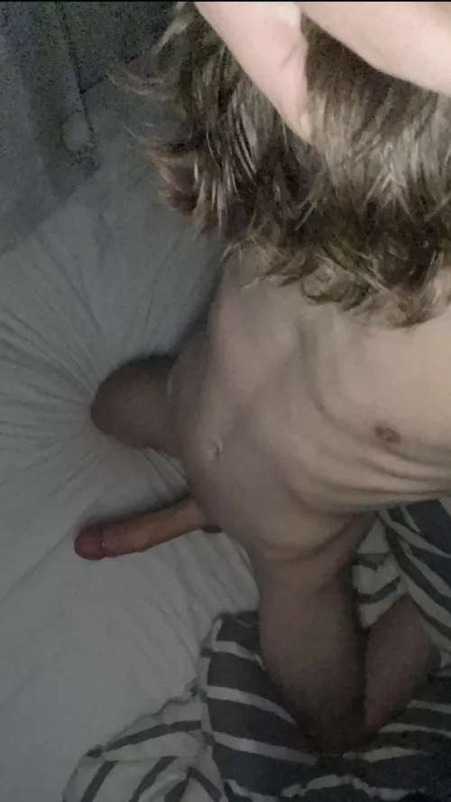 Who likes my body and cock