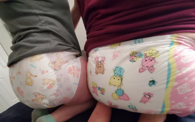 Who wants to diaper up with us and cuddle?? ๐ฅบ๐ฅบ F25