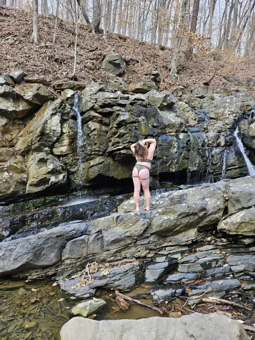 a man came down the trail right after this [nb]