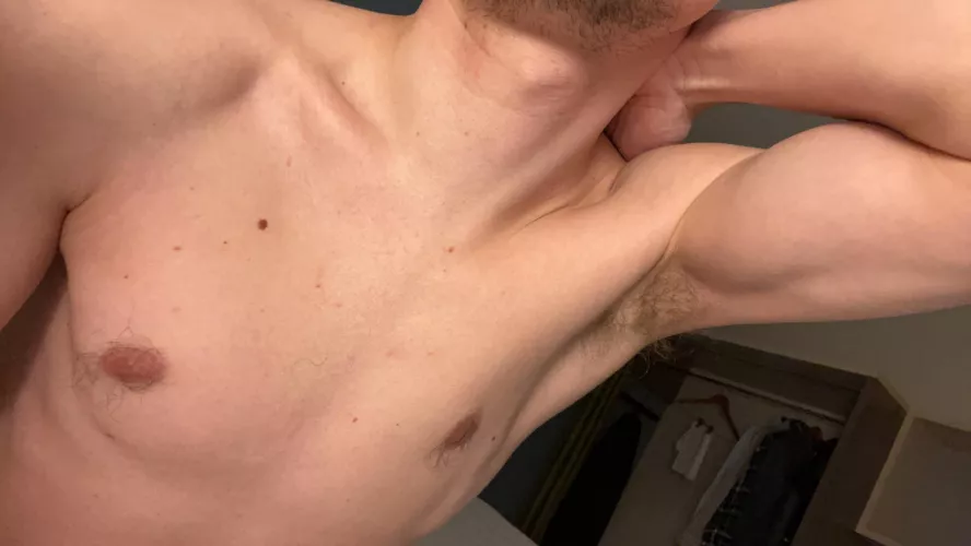 Anyone else love finding excuses to show them off? 😏