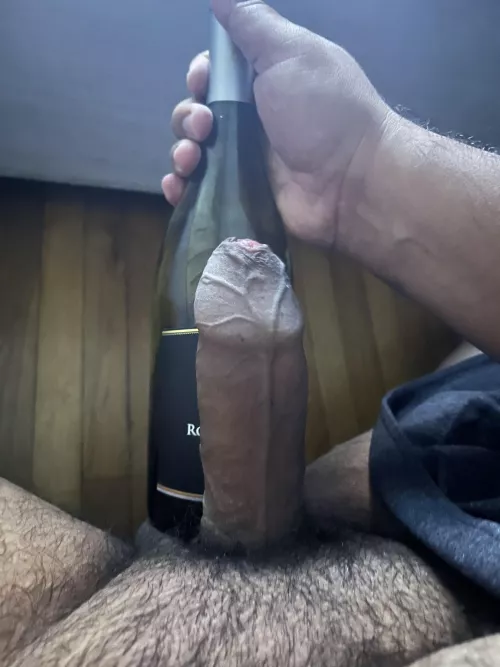 Anyone here fans of wine? its more fun to share with a friend.