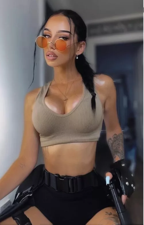 Armed and naughty 😈