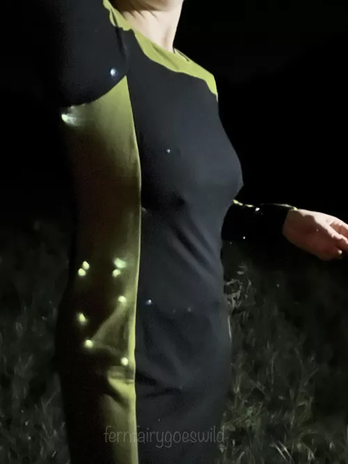 Being excited about a nude art project in the dark