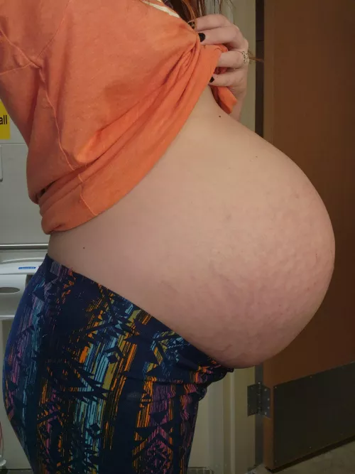 Feeling so full and sexy 😌😋