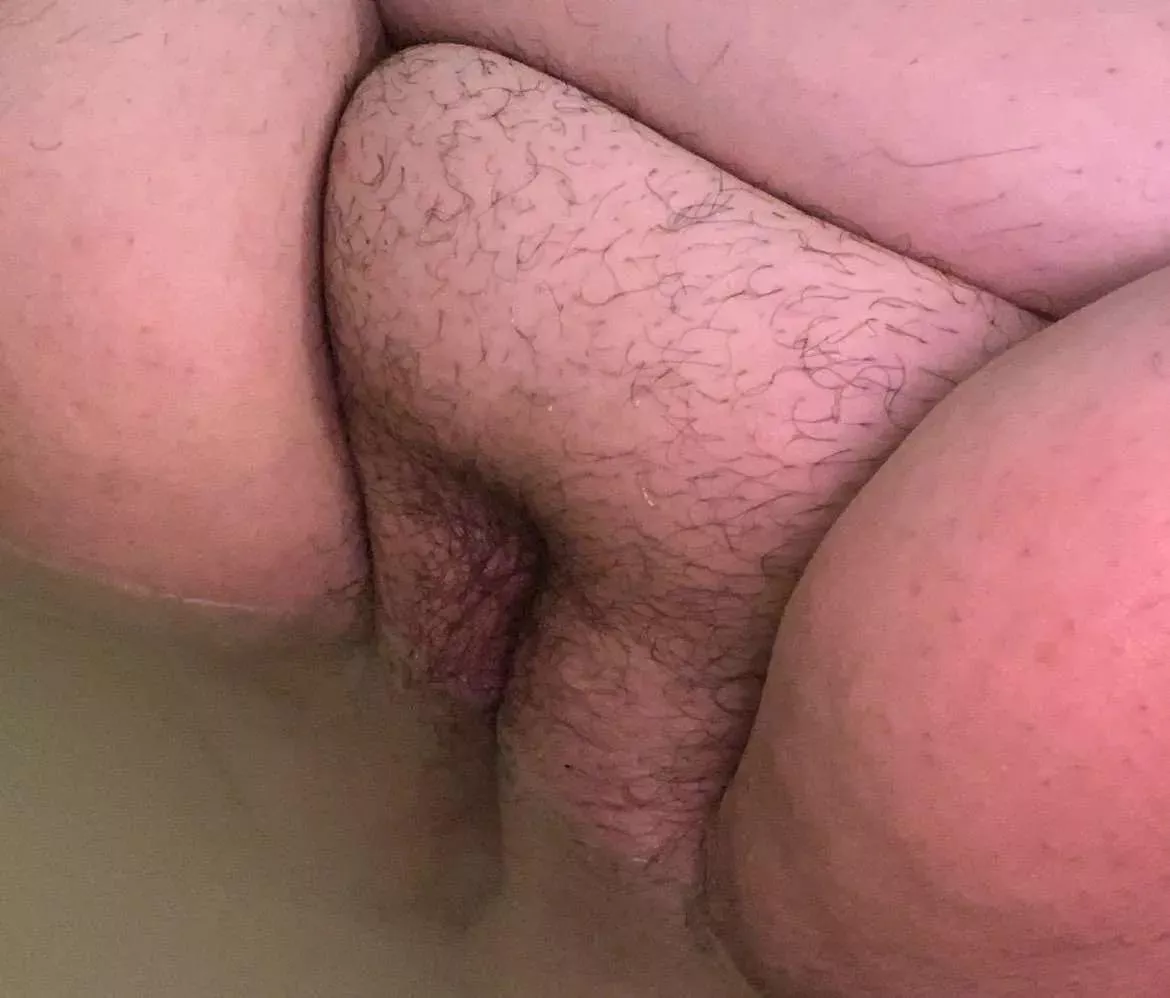 Hairy or bare?
