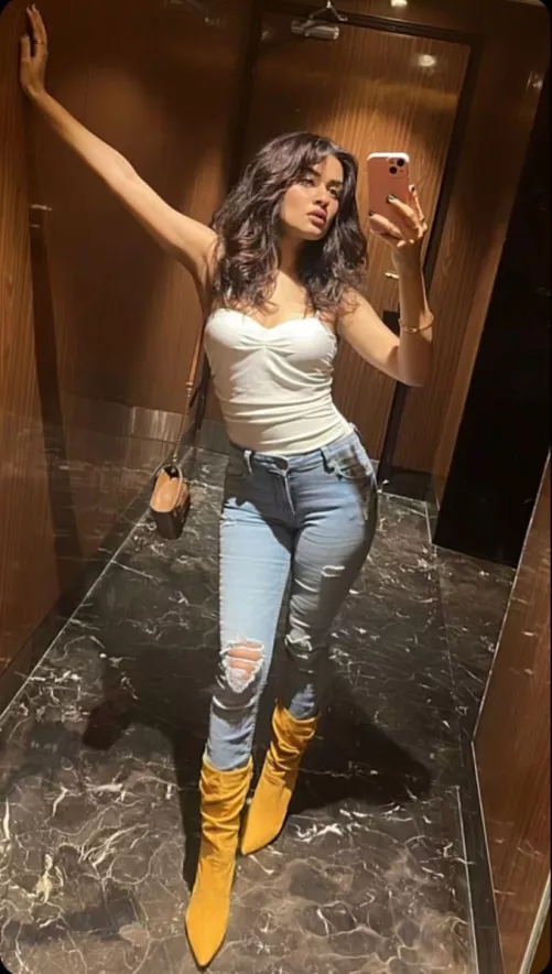 hello weak guys dm me if you think you can tame me