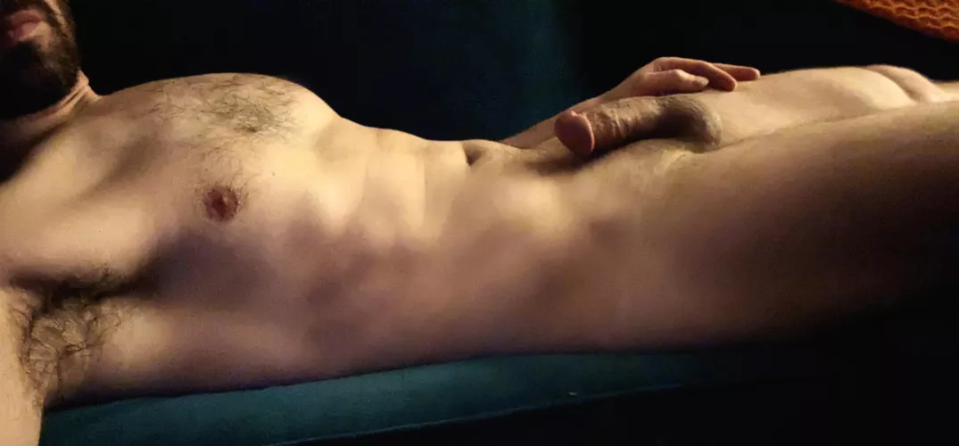 Home by yourself is more fun naked 😉