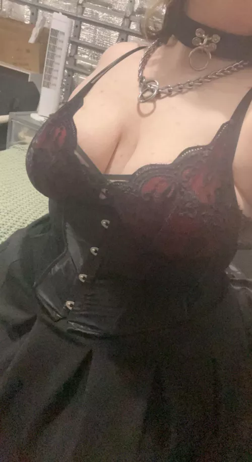 I felt so sexy in this 🖤