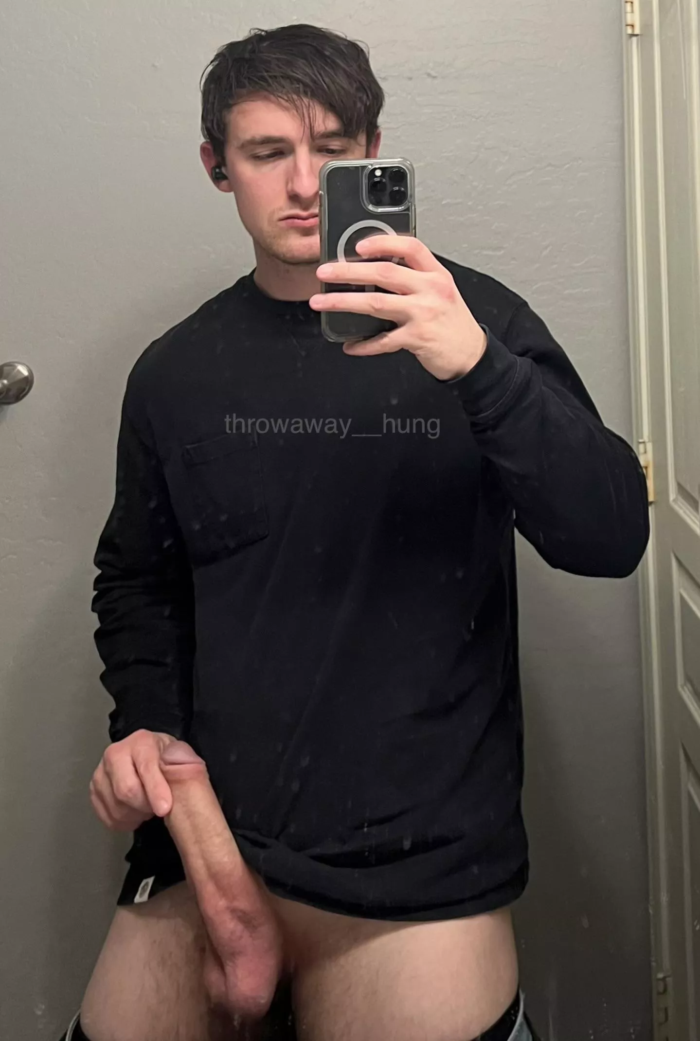 I know it’s a bit thick but we can make it fit 🍄