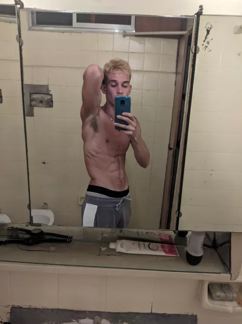 I'm horny babe 🥵🥵😼 do u wanna play with me?