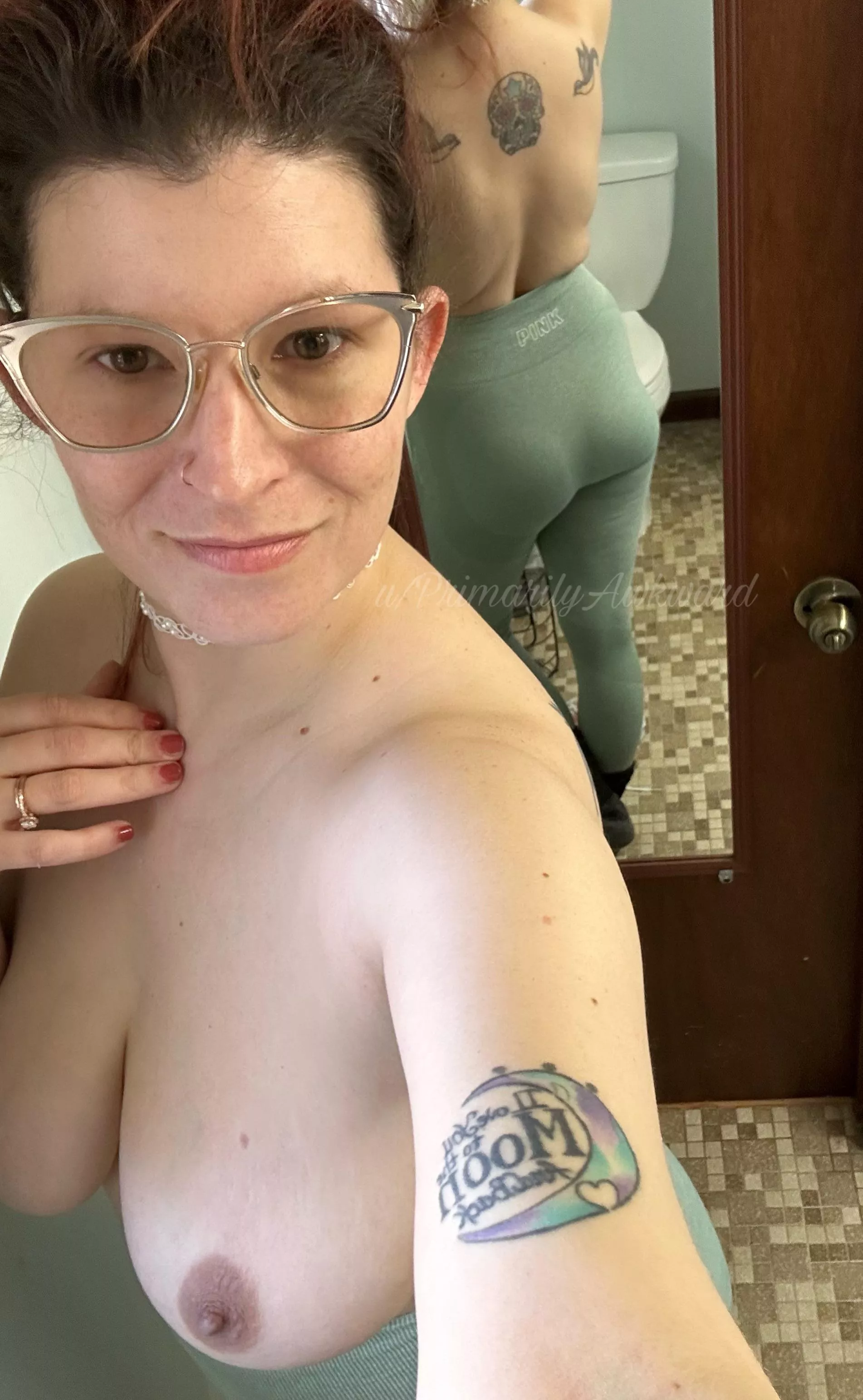 I’m that naughty neighborhood mom.