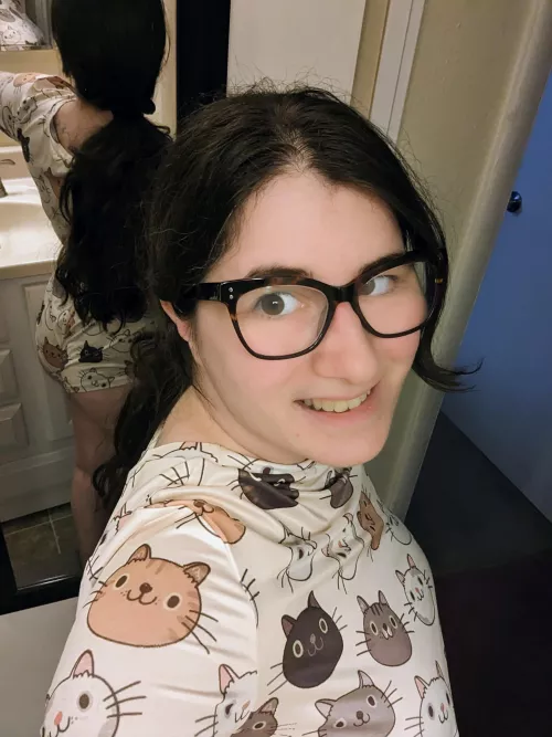 Just starting my morning right 😘