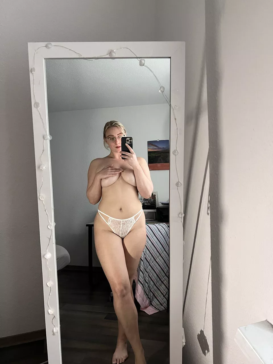 mirror mirror on the wall.. who's the horniest of them all