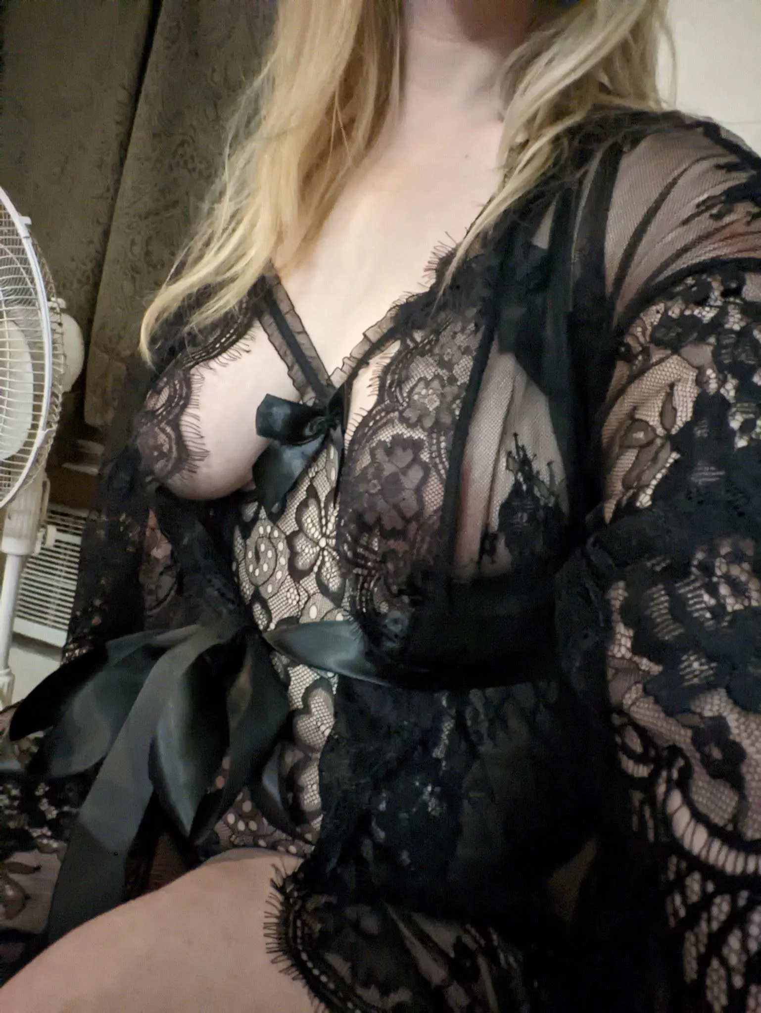 mom of 2. you like? (35f)