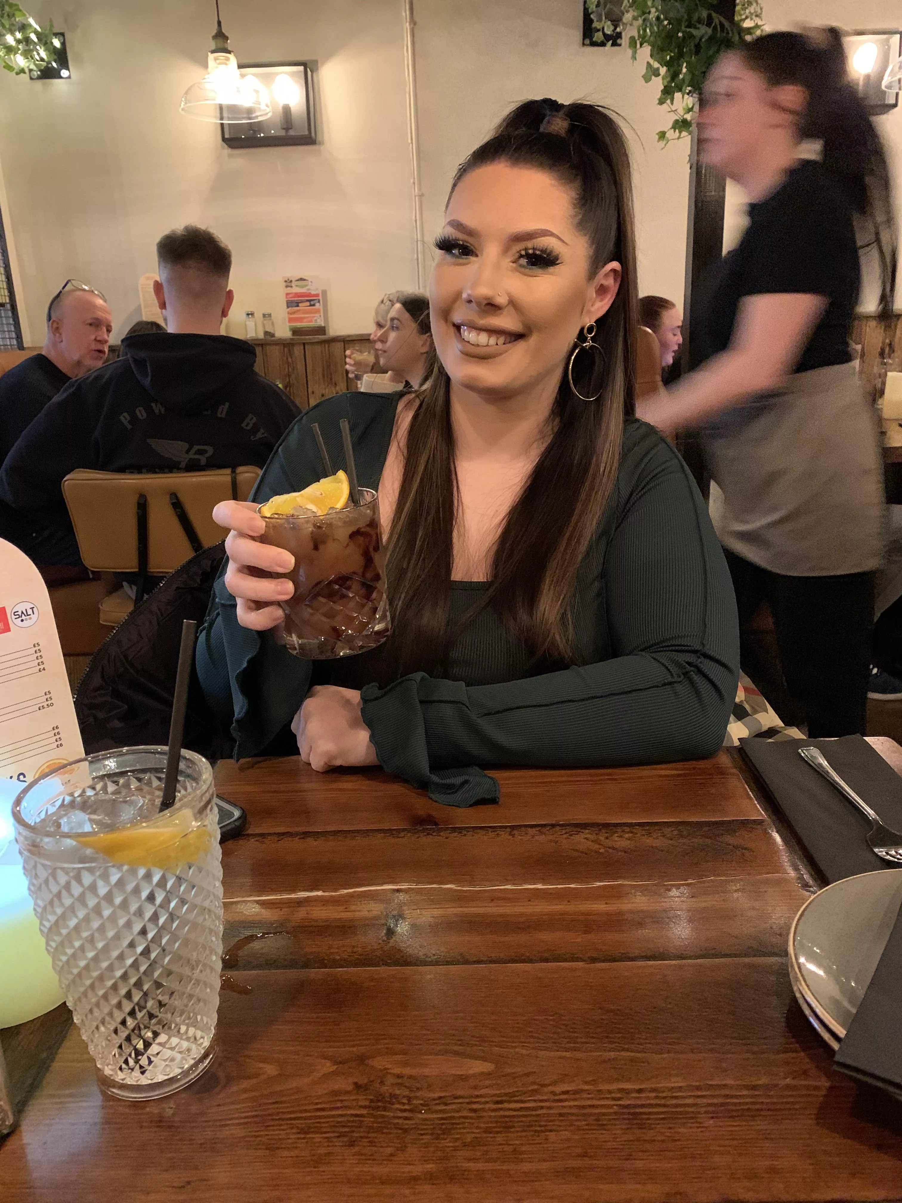 On her 26th birthday last night 🥳🥰