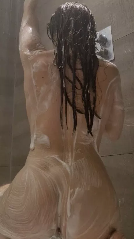Shower nudes are lovely