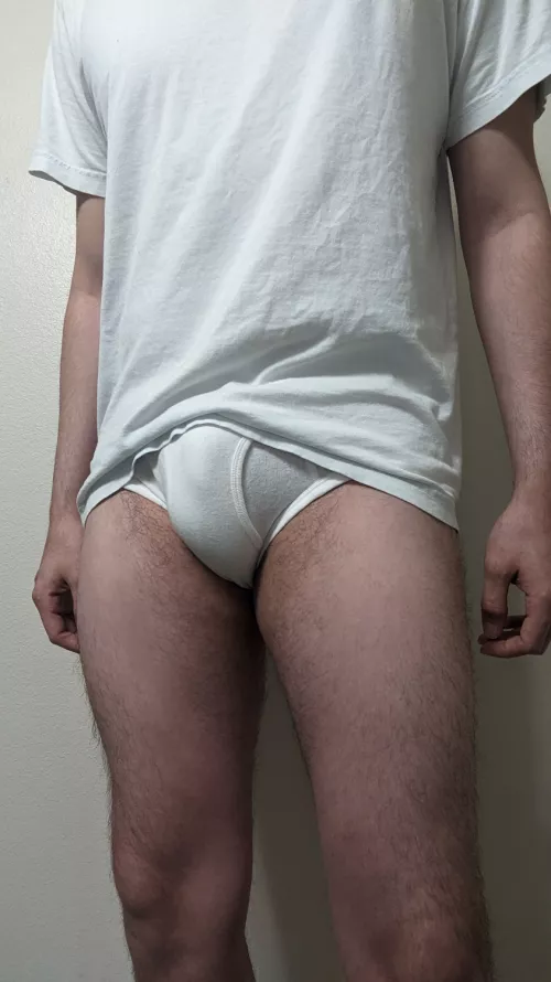 showing off to the roommate tonight, he's in gray boxer briefs rn