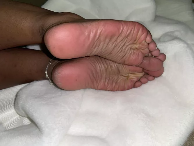 soft pink soles waiting to be worshipped