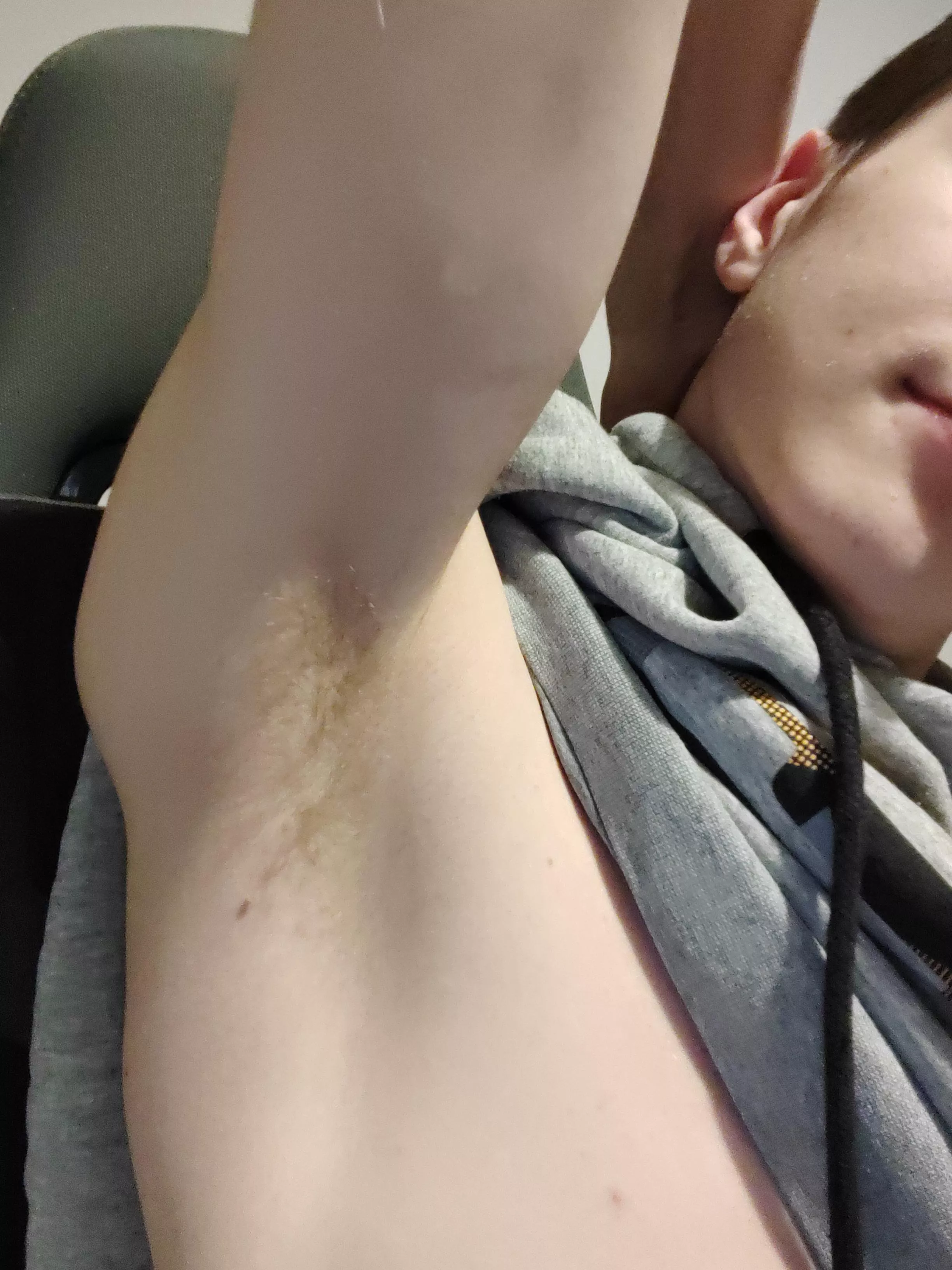 Sweating while watching a stream