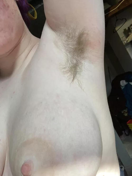 Wanna take a sniff before I wash them? ☺️