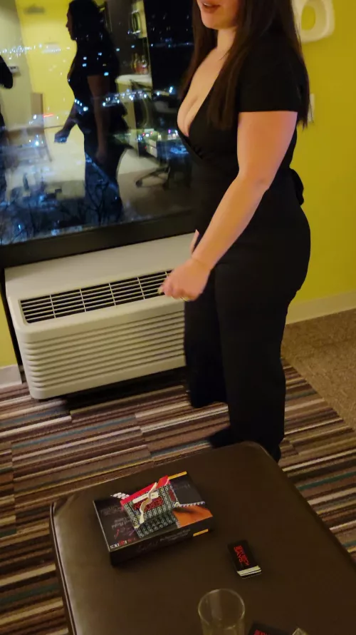 wife playing tonight