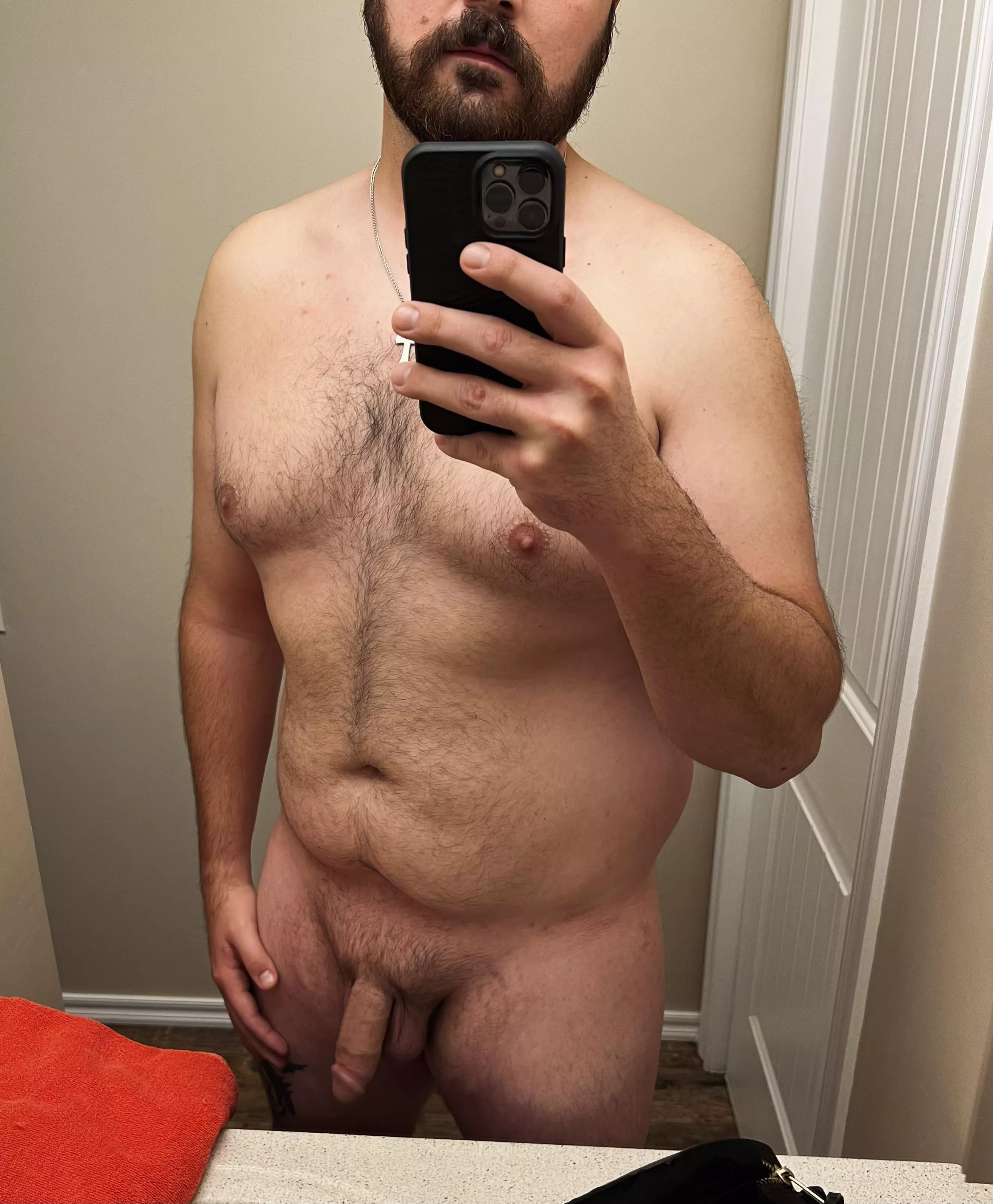 Wish I had more friends to hang out naked with.