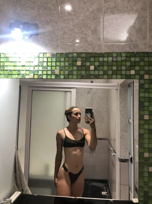 Would you fuck me on a first date? 😜 (BTBF)