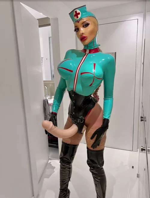 Your tongue will be my latex shiner 😈