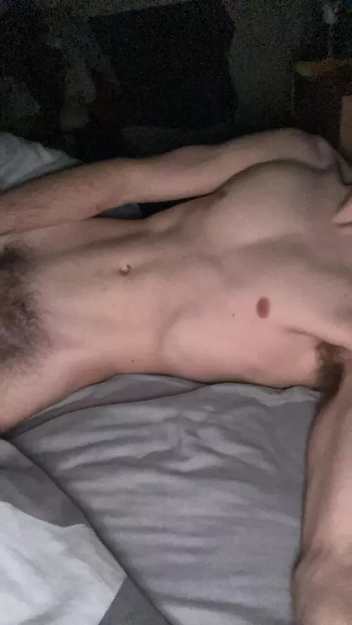 20 uk (s west) fit boy lookin for hot guys. Aronfletcher